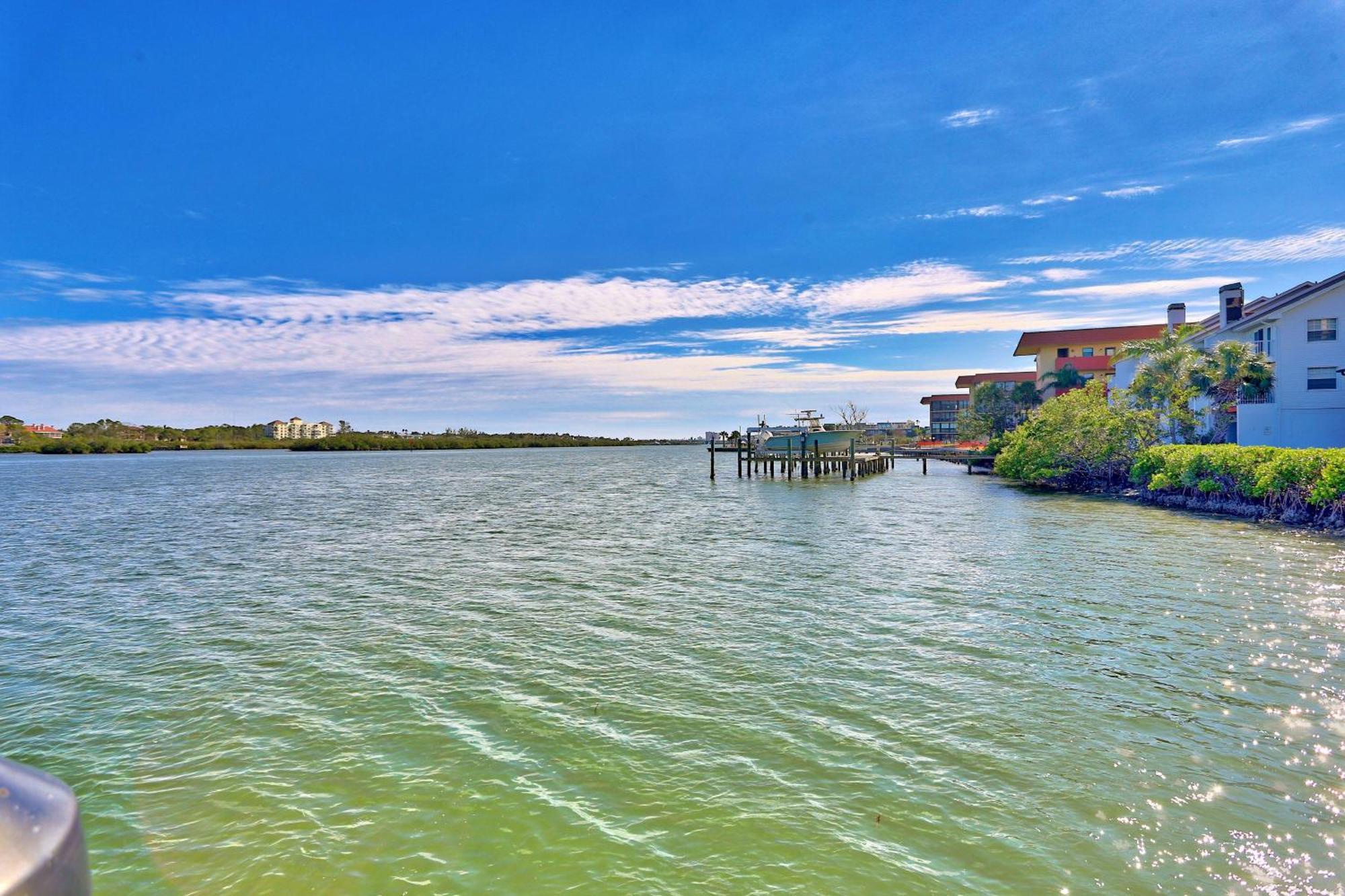Sea Club #44 - Coral Reef Retreat Villa Clearwater Beach Exterior photo